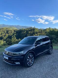 Volkswagen - Tiguan - 200