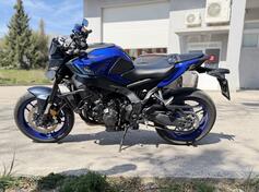 Yamaha - MT-09