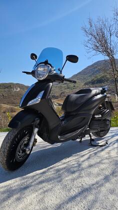 Piaggio - Beverly