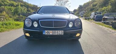 Mercedes Benz - E 200 - 2.0