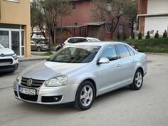 Volkswagen - Jetta - 2.0 TDI
