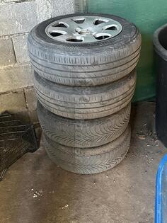 Fabričke felne i 15R 112 gume