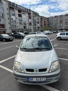 Renault - Scenic - 1.6 benz