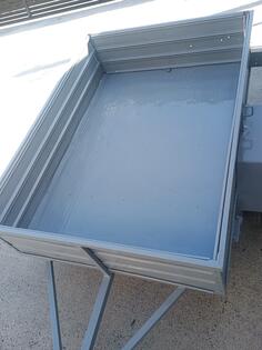 Rucna izrada - Laka prikolica