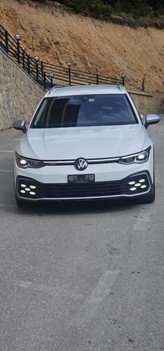Volkswagen - Golf 8 - 2.0 TDI