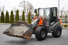 Hitachi - ZW95 Teleskopski prednji utovarivač/IMP-4015