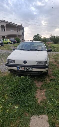 Volkswagen - Passat - benzin