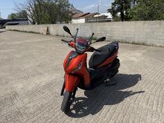 Piaggio - BEVERLY 300 HPE