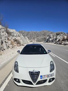 Alfa Romeo - Giulietta - 2.0 JTDM-2