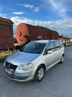Volkswagen - Touran - 2.0 TDI