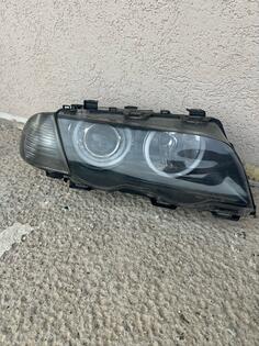 Оба фара za BMW - 320 - 2001