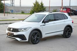 Volkswagen - Tiguan - R-LINE BLACK STYLE 4x4 200