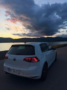 Volkswagen - Golf 7 - 2.0tsi Golf 7 GTI PERFORMANCE
