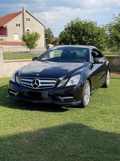 Mercedes Benz - E 200 - 1.8 benz