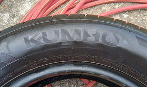 Kumho - ECSTA hs52 - Summer tire
