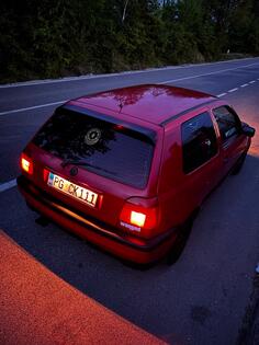 Volkswagen - Golf 3 - 1.8 benzin plin