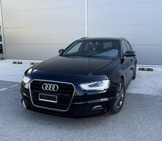 Audi - A4 - S-Line quattro