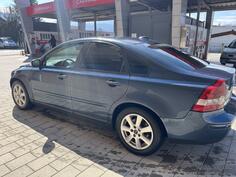 Volvo - S40 - 2.0