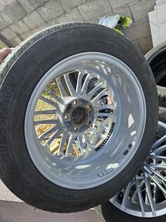 Fabričke felne i 5x112 gume