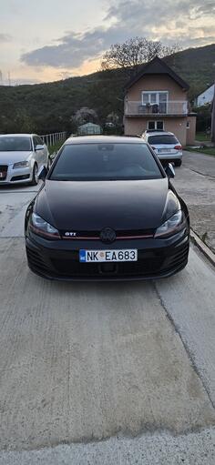 Volkswagen - Golf 7 - 2.0