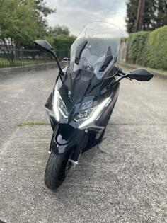 Kymco - Ak550 Premium