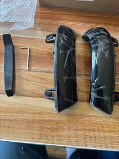 Žmigavci za Volkswagen - Golf 5    - 2005