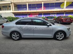 Volkswagen - Jetta - 1.6 TDI