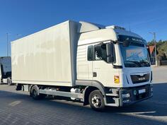 MAN - TGL 8.250 BOX / rampa / kamion furgon / GRI-0558