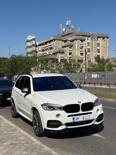 BMW - X5 M50 - 3.0