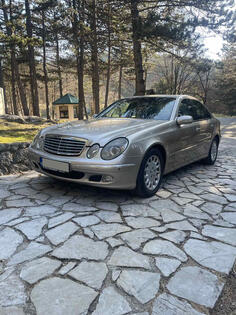 Mercedes Benz - E 220 - CDI