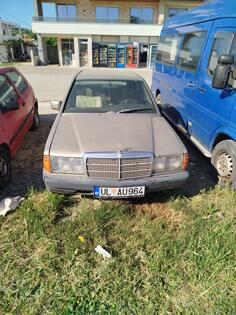 Mercedes Benz - 190 - 190 D