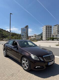 Mercedes Benz - E 220 - e220