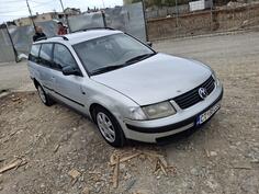 Volkswagen - Passat - 1900