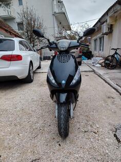 Piaggio - zip