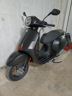 Piaggio - vespa 310 gts super moto