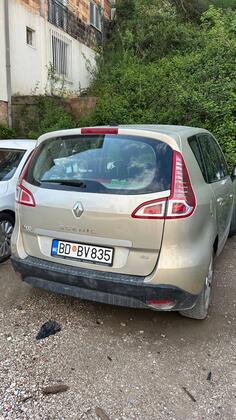 Renault - Scenic - 1.5 dCi