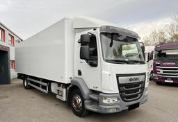 DAF - 16t LF 260 / rampa / kamion furgon / FER026