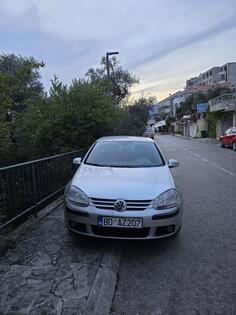 Volkswagen - Golf 5 - 1.6 fsi