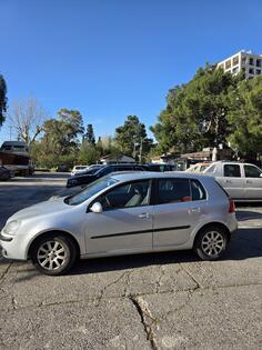 Volkswagen - Golf 5 - 1.6 fsi