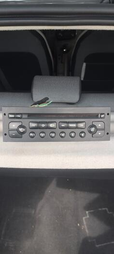 CD / DVD / MC / Radio player