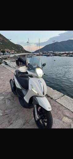 Piaggio - Beverly