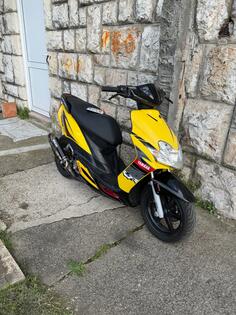 Yamaha - Jog RR