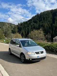 Volkswagen - Touran - 2.0 tdi
