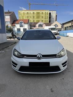 Volkswagen - Golf 7 - R