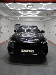 Audi - Q8 - 3.0 Black