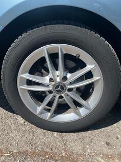 Fabričke felne i sava gume