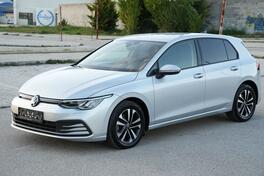 Volkswagen - Golf 8 - 2.0 TDI LIFE BUSINESS 150 DSG