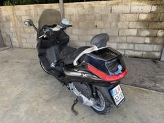 Piaggio - X Evo