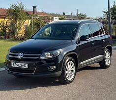 Volkswagen - Tiguan - 2.0 tdi