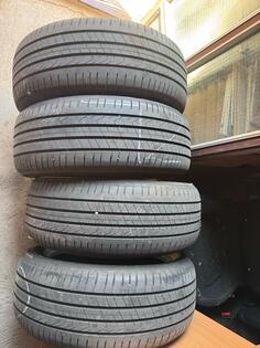 Pirelli - pireli gume 215/50-18 4 komada - Ljetnja guma